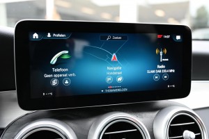 Mercedes-Benz GLC 300e 4MATIC AMG PANORAMADAK TREKHAAK BTW