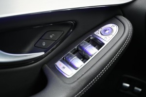 Mercedes-Benz GLC 300e 4MATIC AMG PANORAMADAK TREKHAAK BTW