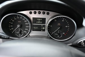 Mercedes-Benz M-Klasse 320 CDI Grijs Kenteken