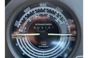 Mercedes-Benz MB-Trac 800 