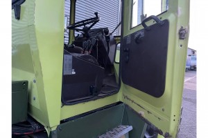 Mercedes-Benz MB-Trac 800 