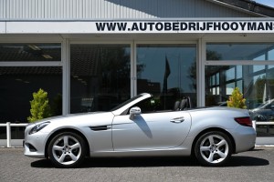 Mercedes-Benz SLC 180 Automaat Airscarf Apple Carplay Panoramadak