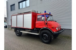 Unimog  Mercedes-Benz U 416 Brandweer in topstaat