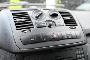 Mercedes-Benz Vito 113 CDI KORT AIRCO COMAND TREKHAAK