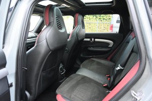 MINI Clubman 2.0 Cooper S JCW Chili Panoramadak Sportstoelen Adaptive cruise