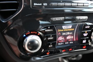 Nissan Juke 1.6 Urban Premium Camera Stoelverwarming Navi