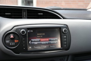 Toyota Yaris 1.0 VVT-i Aspiration Trakhaak Navi Camera