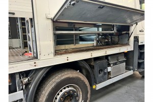 Unimog Mercedes-Benz UNIMOG U400 Laadbak Laadklep Ai