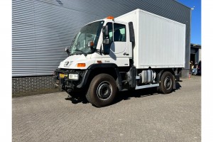 Unimog Mercedes-Benz UNIMOG U400 Laadbak Laadklep Ai