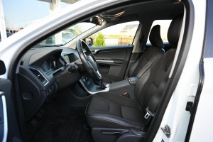 Volvo XC60 2.0 D3 Momentum Xenon Trekhaak 20