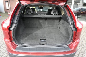 Volvo XC60 2.4 AWD Automaat 5 Cilinder Summum