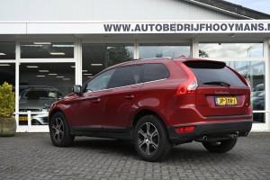 Volvo XC60 2.4 AWD Automaat 5 Cilinder Summum