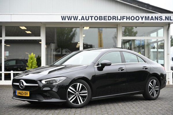 Mercedes-Benz CLA-Klasse 180 Luxury Panoramadak Memory Carplay