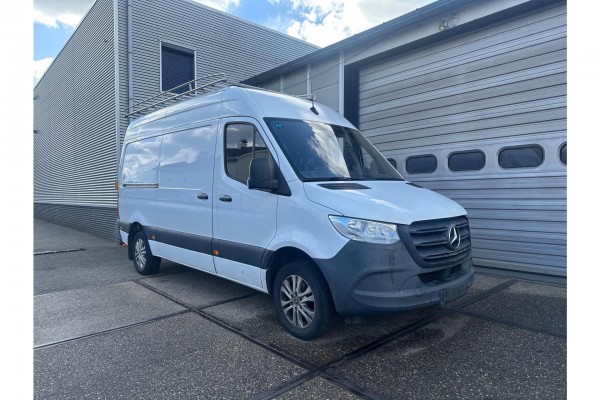 Mercedes-Benz Sprinter 314 2.2 CDI AUTOMAAT RWD L2H2 TREKHAAK CARPLAY CAMERA