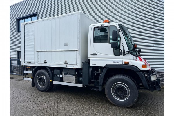 Unimog  Mercedes-Benz UNIMOG U400 Laadbak Laadklep Ai